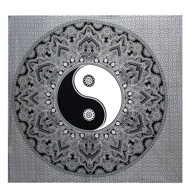 Black & White Double Cotton Bedspread Wall HangingHandmade Indian Art from B&Q
