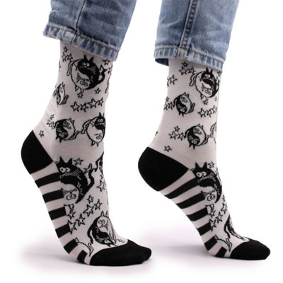 Hop Hare Bamboo Socks S/mYin Yang Eco-Friendly Comfort from B&Q