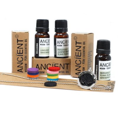 Tree Of Life Necklace Gift Set With Essential Oil Blends & Diffuser from B&Q