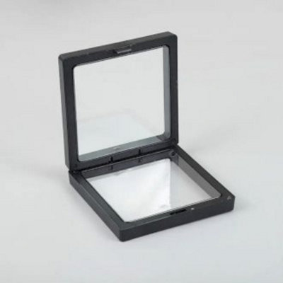 Small 3D Floating Frame Display 7X7CmBlackWall & Tabletop from B&Q