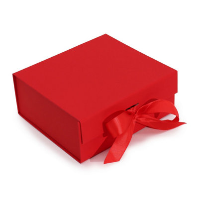 Red Flat Pack Medium Square Gift Box 20X18.2X8Cm For Gifts from B&Q
