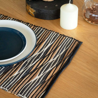  - Water Hyacinth Black & White Waves PlacematHandcraftedEco-Friendly