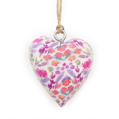 Large Floral Wooden Heart DecorElegant Wall & Shelf Accent from B&Q