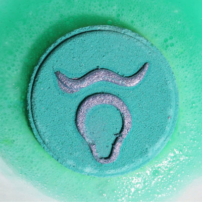 Zodiac Bath Fizzers SetTaurus Forest Emerald With Patchouli & Fragrance from B&Q