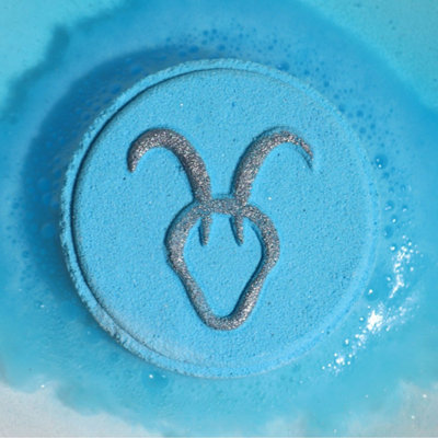 Zodiac Bath Fizzers SetCapricornLapis LazuliCoconut & Floral Fragrance from B&Q