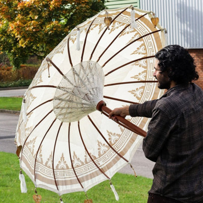 Bali Patio Parasol 1.5M Natural Canvas & Dorran Wood Decor from B&Q