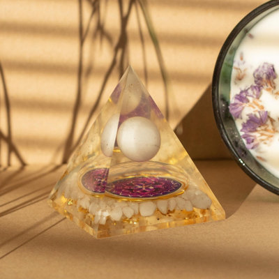  - Med Organite Pyramid With Floating Quartz Sphere & Chunks (7X6Cm)