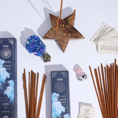 Leo Lemongrass Incense Set With Citrine & Horoscopes from B&Q