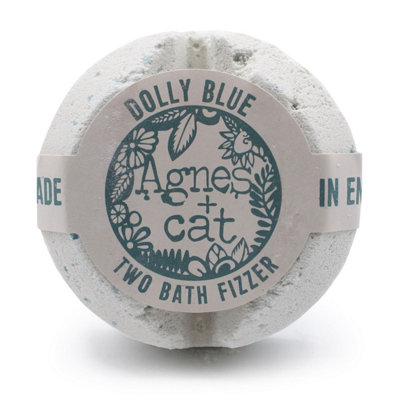 Kdmd White Agnes & Cat Bath Fizzer Dolly Blue Woody Scent Handmade Uk In - Image 6