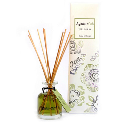 Fell Berry 140Ml Reed DiffuserWild Berries & Summer Freshness from B&Q