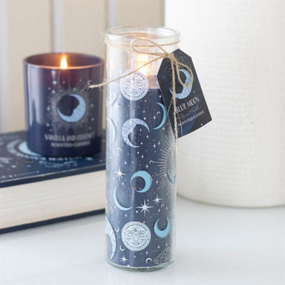 Blue Moon Print Fig & Vanilla Candle55-Hour Scented Gift from B&Q