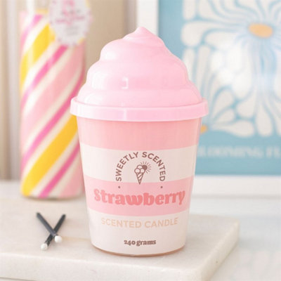 Strawberry Ice Cream Scented CandleRetro Pink Summer Decor from B&Q