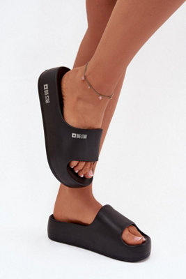Big Platform Foam Sandals For Beach And Everyday Comfort from B&Q