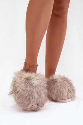 Cozy Faux Fur Winter Slippers Slip On Warm Comfort Indoor from B&Q