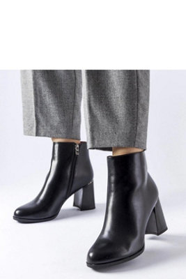 Insulated Winter Heel Boots With Decorative Clivi Stiletto from B&Q