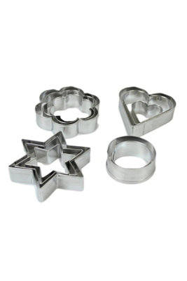 12 Pack Traditional Shape Cookie Cutter Mould Set For Cake from B&Q