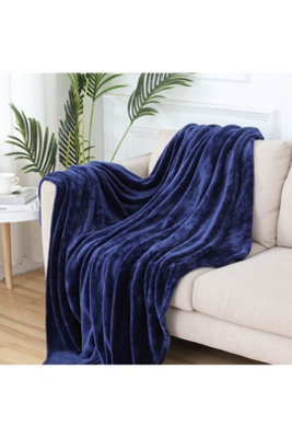 B&Q Navy Blue Fleece Throw Blanket 150X200Cm Rectangle Warm