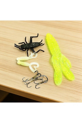  - Outdoor Fishing Hooks And Bait Assortment Set For Bass Trout