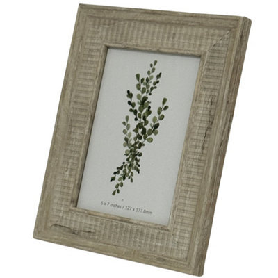 Skye 5X7 Photo Frame With Freestanding Display