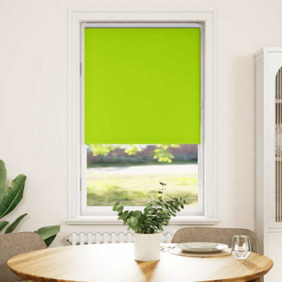 Berkfield Durable Roller Blind Blackout Leaves Green 80X150 Cm Fabric Width 75.7 Cm Polyester from B&Q