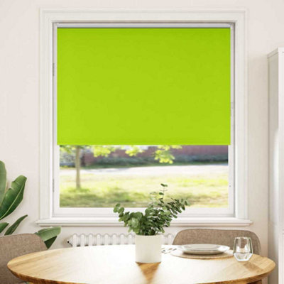 Berkfield Durable Roller Blind Blackout Leaves Green 105X175 Cm Fabric Width 100.7 Cm Polyester from B&Q