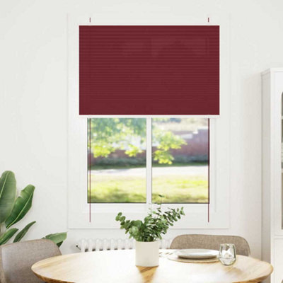Berkfield Modern Pleated Blind Bordeaux Red 85X150 Cm Fabric Width 84.4 Cm Polyester from B&Q