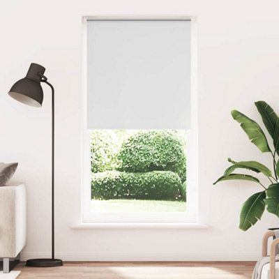 Berkfield Durable Roller Blind Blackout White 100X210 Cm Fabric Width 95.7 Cm Polyester from B&Q