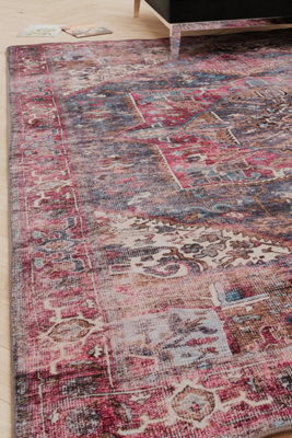 B&Q -  Pink Soft Machine Washable Washable Vintage Area Rug330 X 240Cm