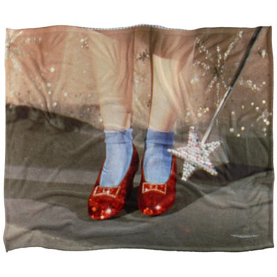 - The Wizard Of Oz Movie Scene Blanket Multicoloured (58In X 36In)