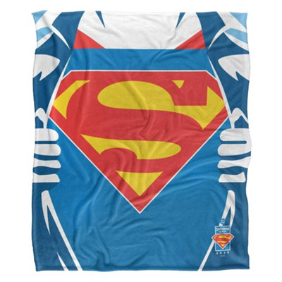 B&Q -  Superman Silky Chest Logo Supersoft Blanket Blue/white (36In X 58In)