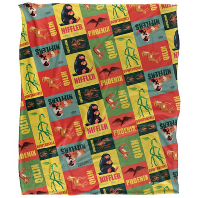  - Fantastic Beasts Collage Blanket Multicoloured (58In X 36In)