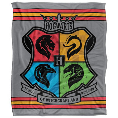 B&Q -  Witchcraft And Wizardry Hogwarts Crest Blanket Multicoloured (58In X 36In)