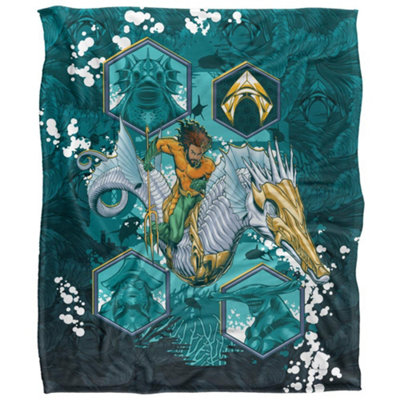  - Aquaman Seahorse Blanket Multicoloured (36In X 58In)