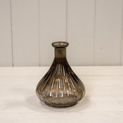 Kdmd Unisex Grey Warm Ribbed Bud Vase - Image 3