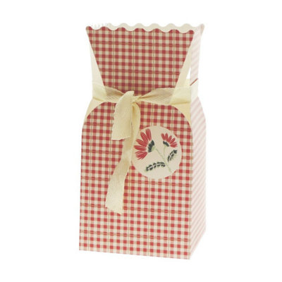 Kdmd Red Picnic Field Bouquet Box Card - Red - Image 3