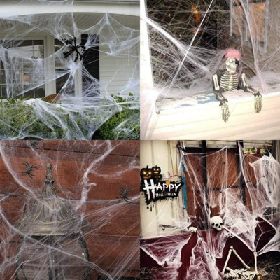 90G Halloween Spider Web Webbing 10 Spiders Cobweb Cob Webs Scene Decoration from B&Q