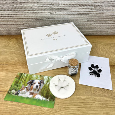 Oh So Precious Pet Keepsake KitMemory BoxClay Paw Print ImpressionFur Keepsake BottleInk Pad KitPet Lovers Gift from B&Q