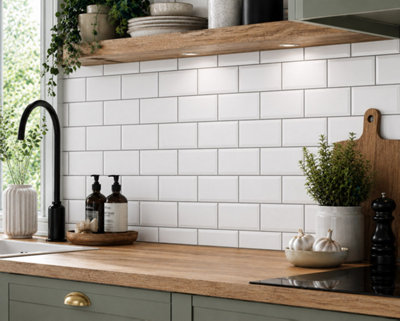 B&Q -  White Bevelled Satin Metro Ceramic Wall TileSample