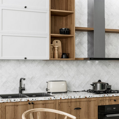 B&Q -  White Gloss Metro Ceramic Wall TileSample