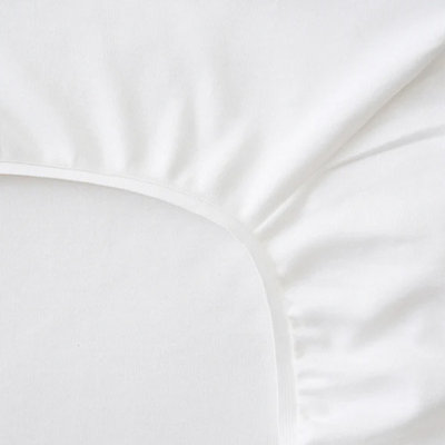 The Tiny Bed Company Premium Cotton Fitted Sheet To Fit Snüzkot 117 X 68Cm from B&Q