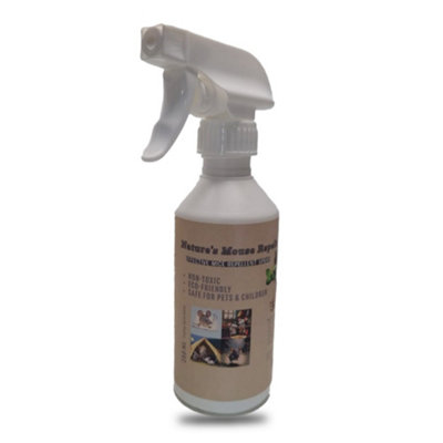 Batuutah Mouse Repellent Oil SprayPeppermint Anti-Rat Natural Spray250Ml from B&Q