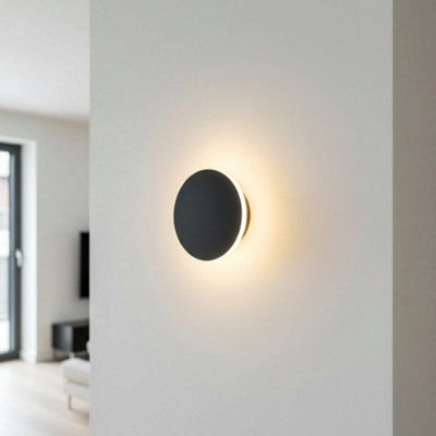 Ultra Beam Lighting Black 4 Watt Led Round Modern Wall Sconce - Image 3