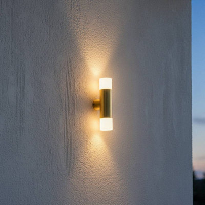 Ultra Beam Lighting Ultrabeam Brass 6 Watt Up And Down Exterior Led Wall LightIp65 Rated600 Lumens3000K Warm White from B&Q