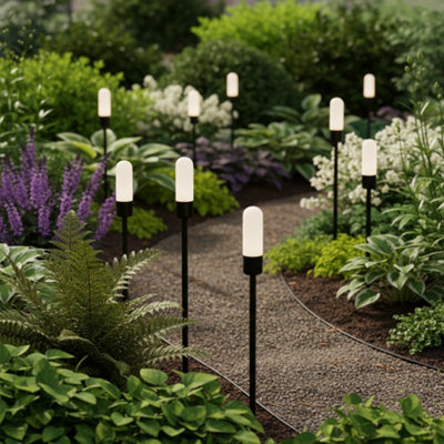 Ultra Beam Lighting Ultrabeam Black 1 Watt Garden Spike Light Fitting1000mm TallIp65Mains Connection Stake Light from B&Q