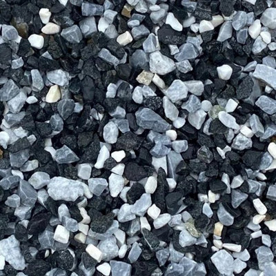 Erth Stone 20mm Black Ice Chippings 850Kg Bulk Bag from B&Q