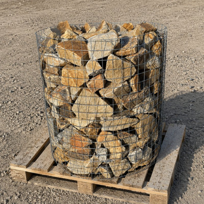 Erth Stone Golden Granite Rockery Stones 850Kg Bulk Bag from B&Q