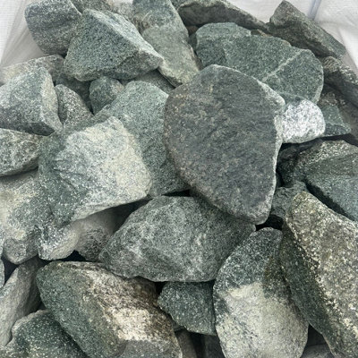 Erth Stone Green Granite Gabion Stones 850Kg Bulk Bag from B&Q