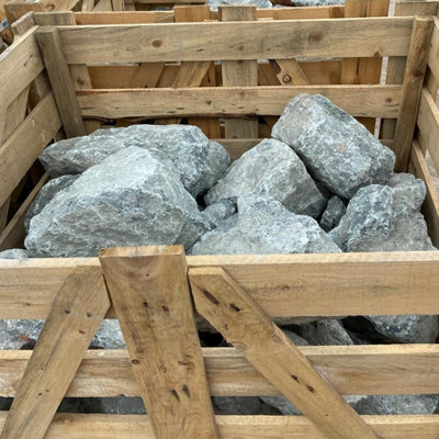 Erth Stone Green Granite Pond Edging Stones 850Kg Bulk Bag from B&Q