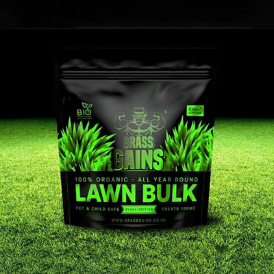 Grass Gains Black Edition Lawn Bulk Fertiliser from B&Q