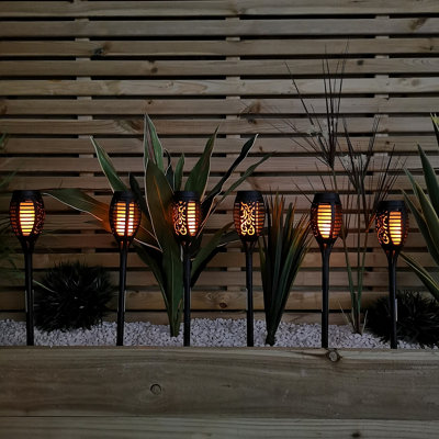 Flame solar 2024 garden lights